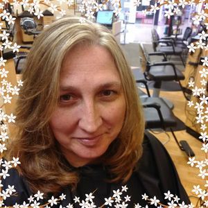 Meet your Posher, Christine